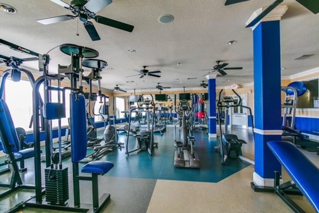 Modern Condo Near Texas Medical Center W Free Parking Houston Buitenkant foto